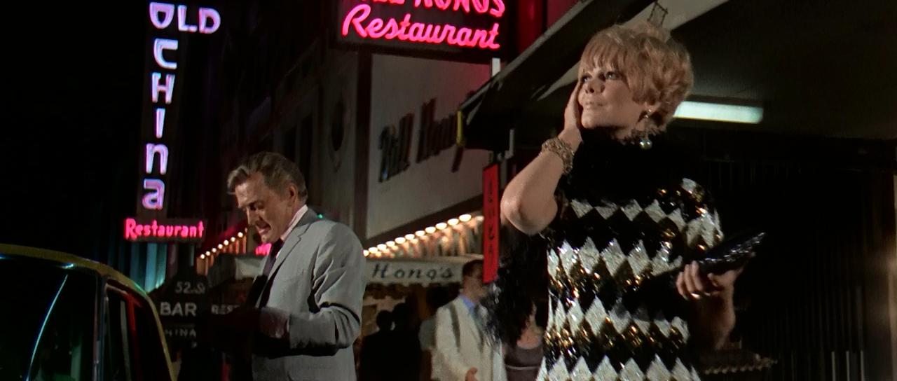 A Lovely Way to Die (1968) Screenshot 3