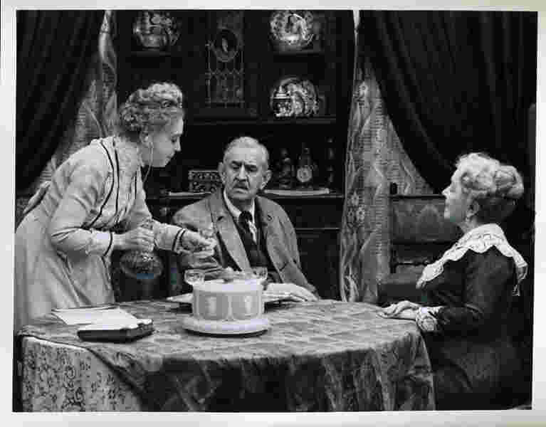 Arsenic and Old Lace (1969) Screenshot 2