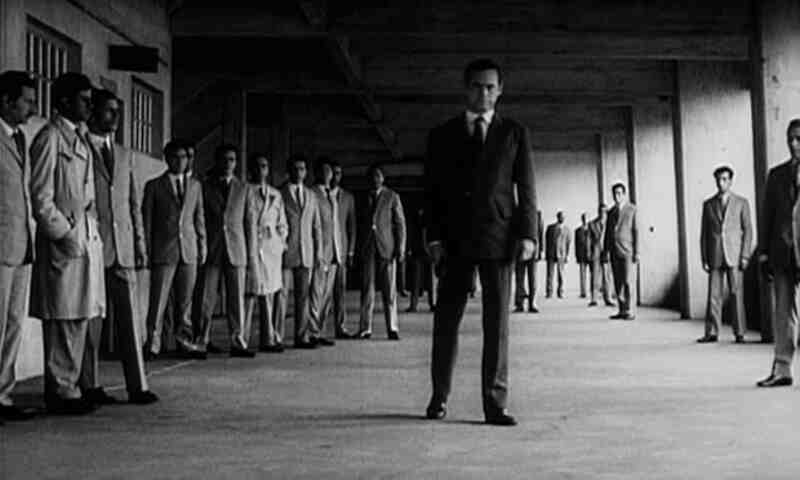 Invasion (1969) Screenshot 1