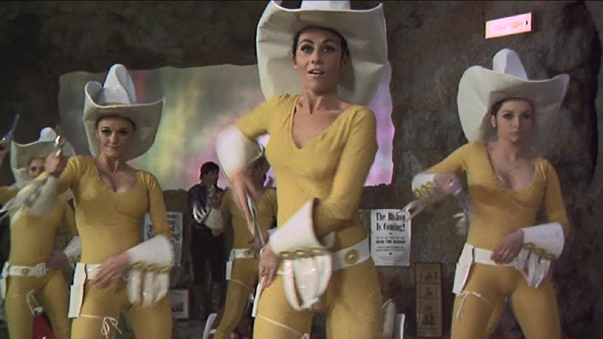 Moon Zero Two (1969) Screenshot 4