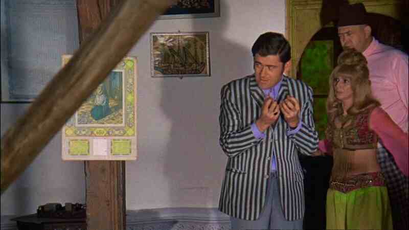 The Lion Is Ready to Jump (1969) Screenshot 1