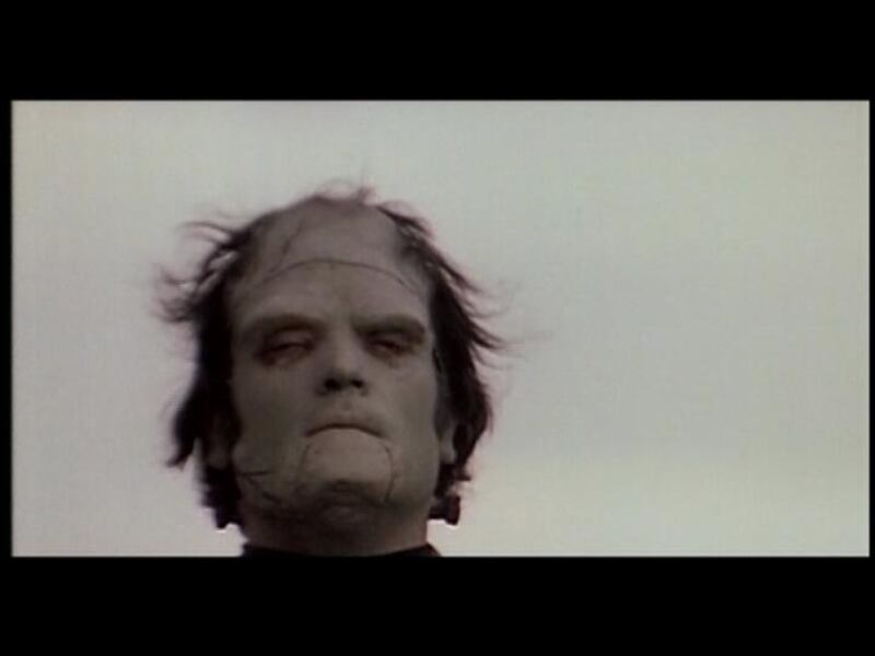 Dracula, Prisoner of Frankenstein (1972) Screenshot 2