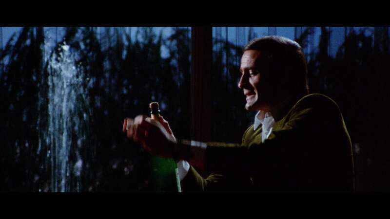 The Forbidden Photos of a Lady Above Suspicion (1970) Screenshot 3