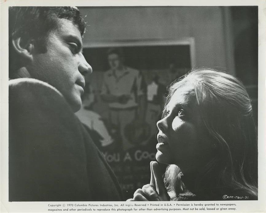 The Lady in the Car with Glasses and a Gun (1970) Screenshot 4