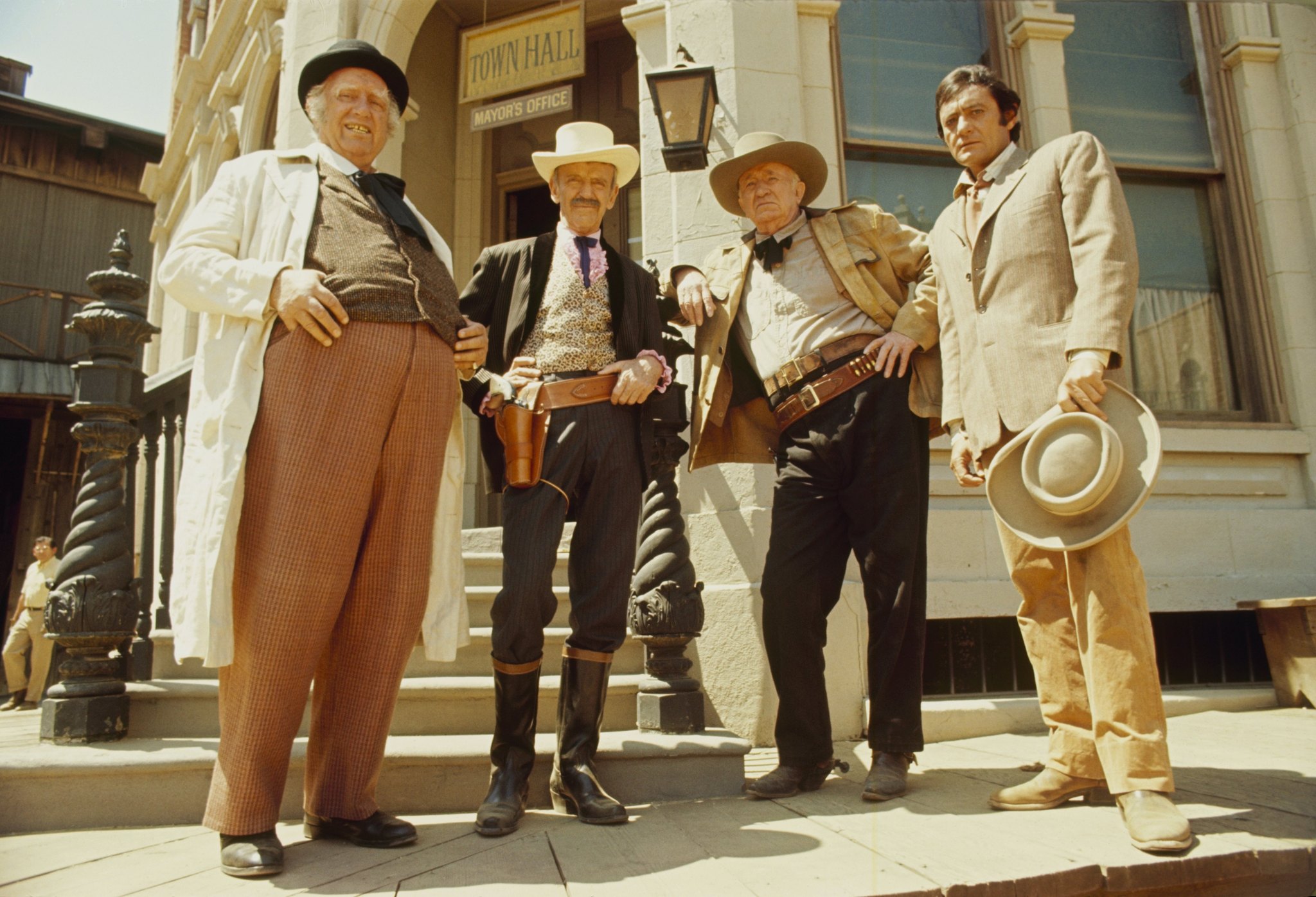 The Over-the-Hill Gang Rides Again (1970) Screenshot 1