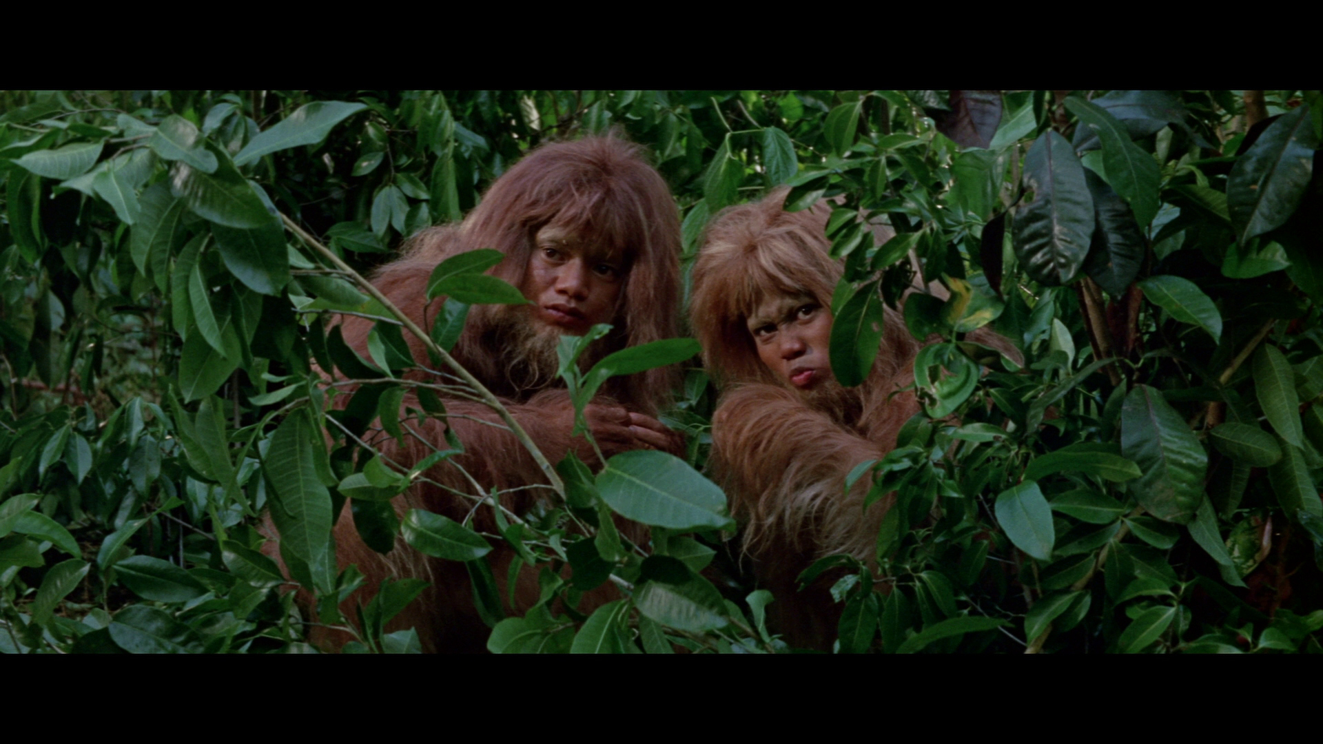 Skullduggery (1970) Screenshot 3 