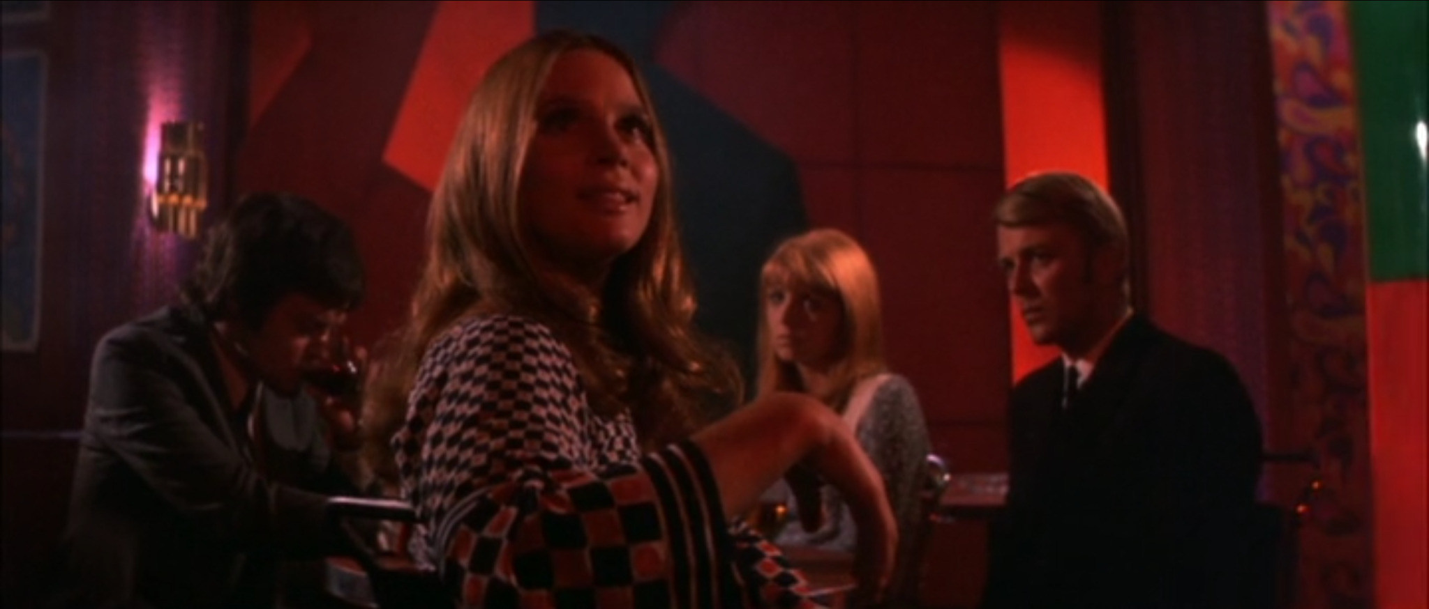 The Buttercup Chain (1970) Screenshot 5 