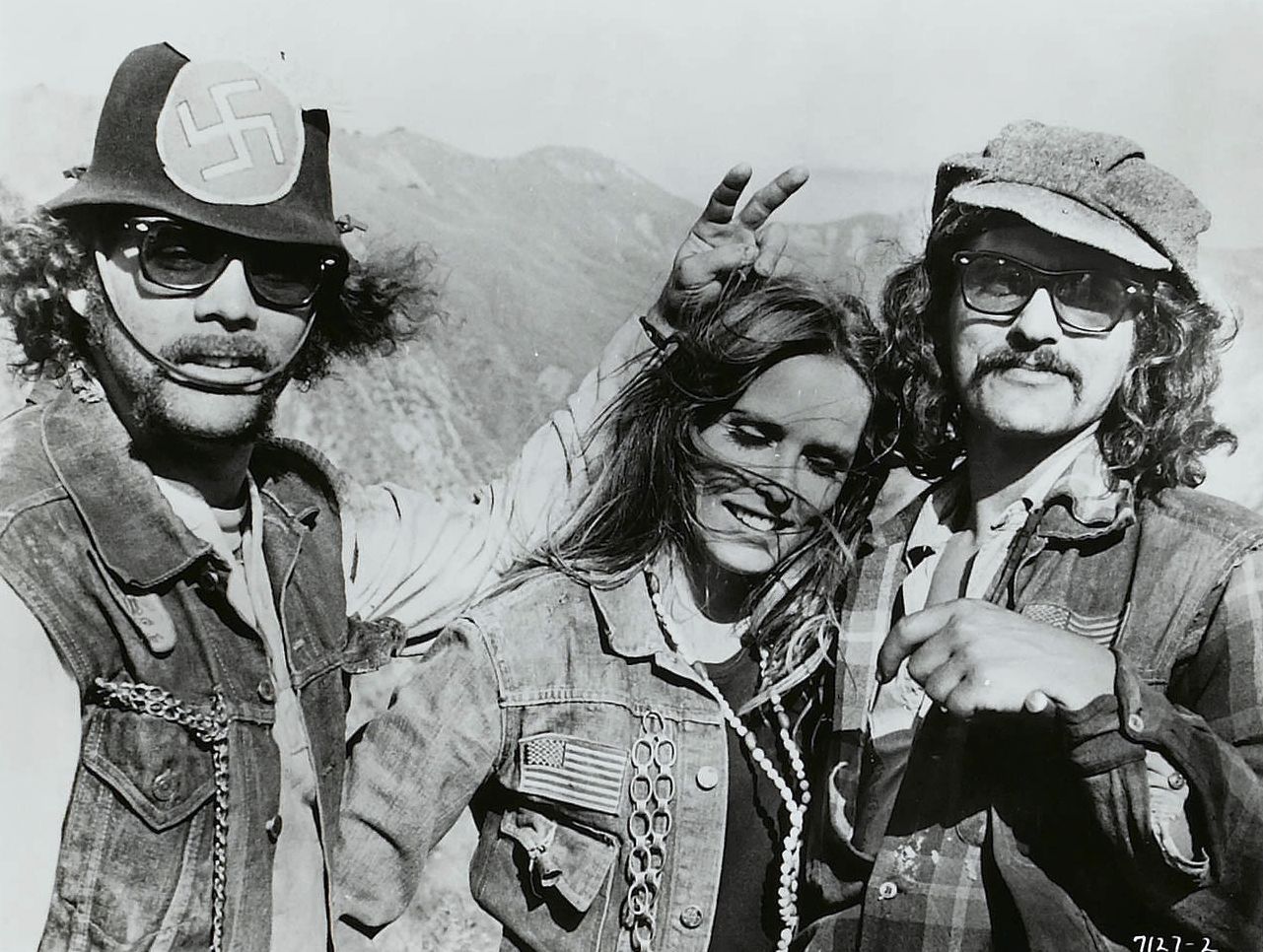 Chrome and Hot Leather (1971) Screenshot 3
