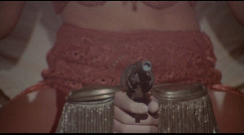 Queens of Evil (1970) Screenshot 1