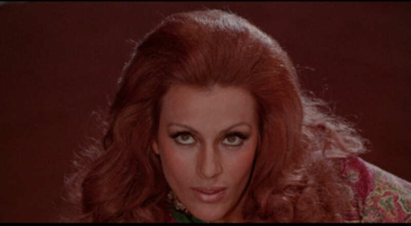 Queens of Evil (1970) Screenshot 4