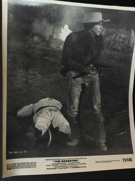 The Devil's Backbone (1971) starring Bekim Fehmiu on DVD DVD The Devil's Backbone (1970) Screenshot 2