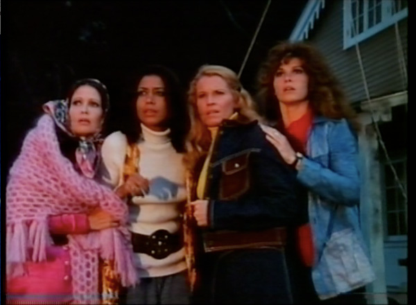 Five Desperate Women (1971) Screenshot 1