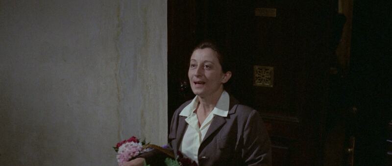 Short Night of Glass Dolls (1971) Screenshot 5