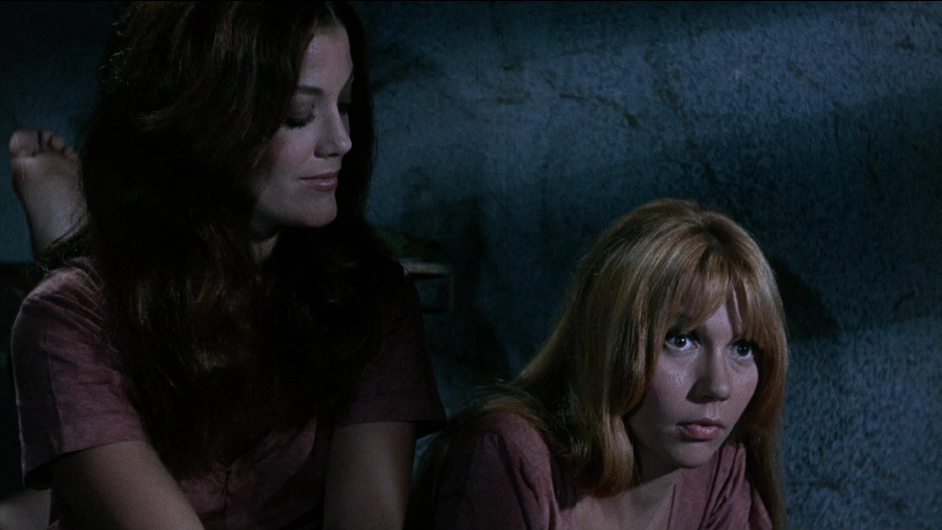 Women in Cages (1971) Screenshot 5