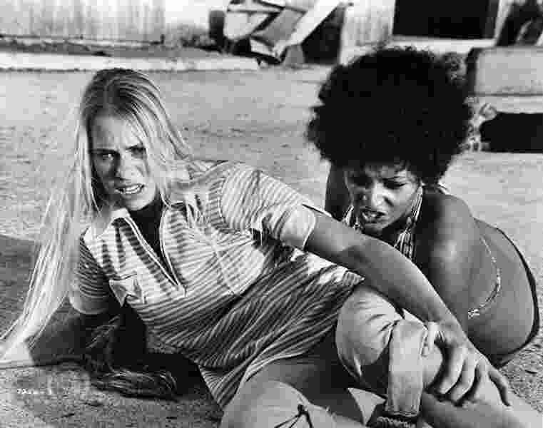 Black Mama White Mama (1973) Screenshot 3