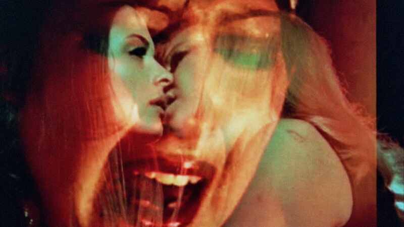 Blood Orgy of the She-Devils (1973) Screenshot 4
