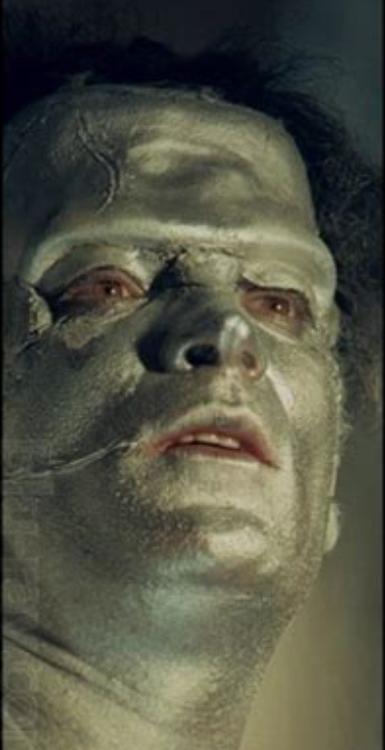 La maldición de Frankenstein (1973) Screenshot 3