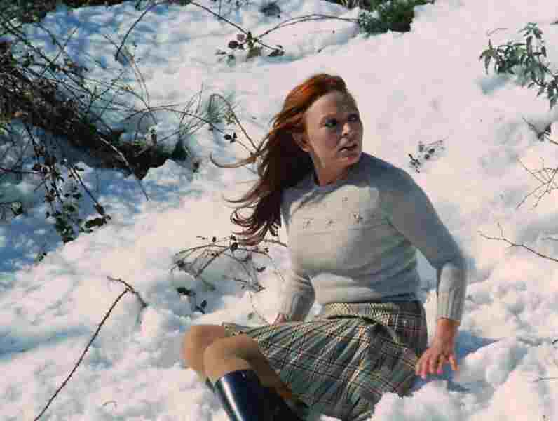 Blue Eyes of the Broken Doll (1974) Screenshot 1