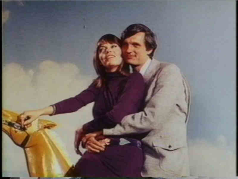 Playmates (1972) Screenshot 1