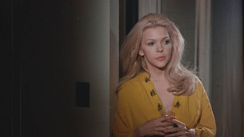 Confessions of a Young American Housewife (1974) Screenshot 2