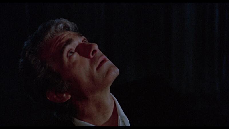 The Killer Reserved Nine Seats (1974) Screenshot 2