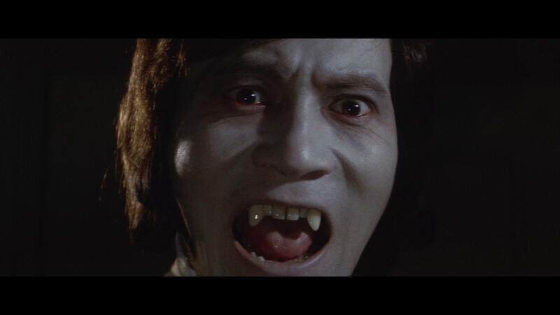Evil of Dracula (1974) Screenshot 2