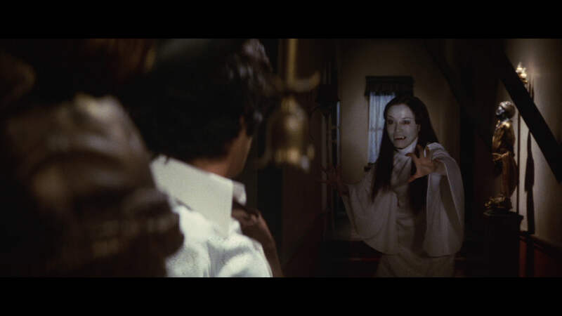 Evil of Dracula (1974) Screenshot 4