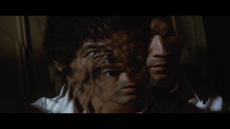 Evil of Dracula (1974) Screenshot 5