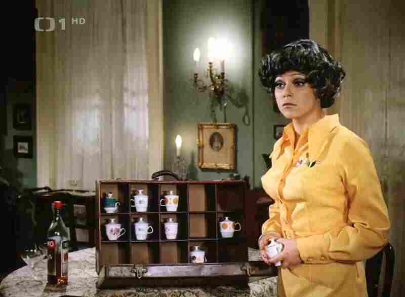 How to Drown Dr. Mracek, the Lawyer (1975) Screenshot 2