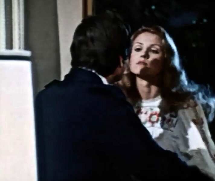 Only with Married Men (1974) Screenshot 5