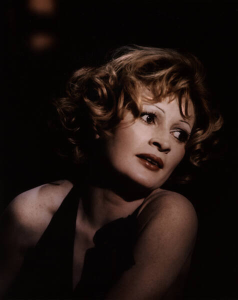 La Paloma (1974) Screenshot 3