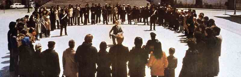The Flower in His Mouth (1975) Screenshot 4