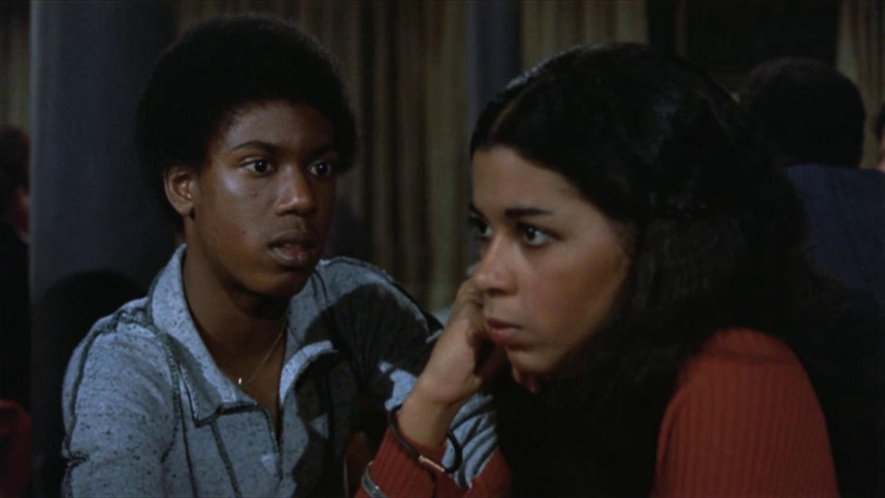 Aaron Loves Angela (1975) Screenshot 5