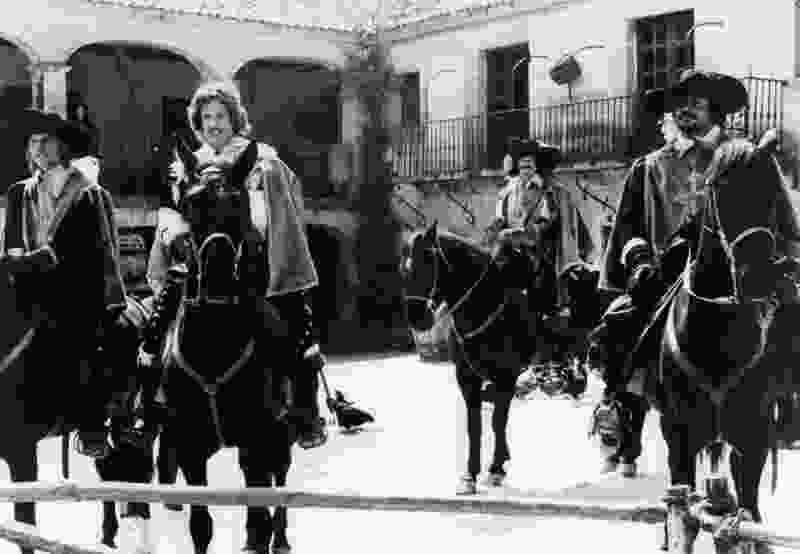 The Four Musketeers: Milady's Revenge (1974) Screenshot 1