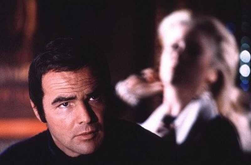 Hustle (1975) Screenshot 1