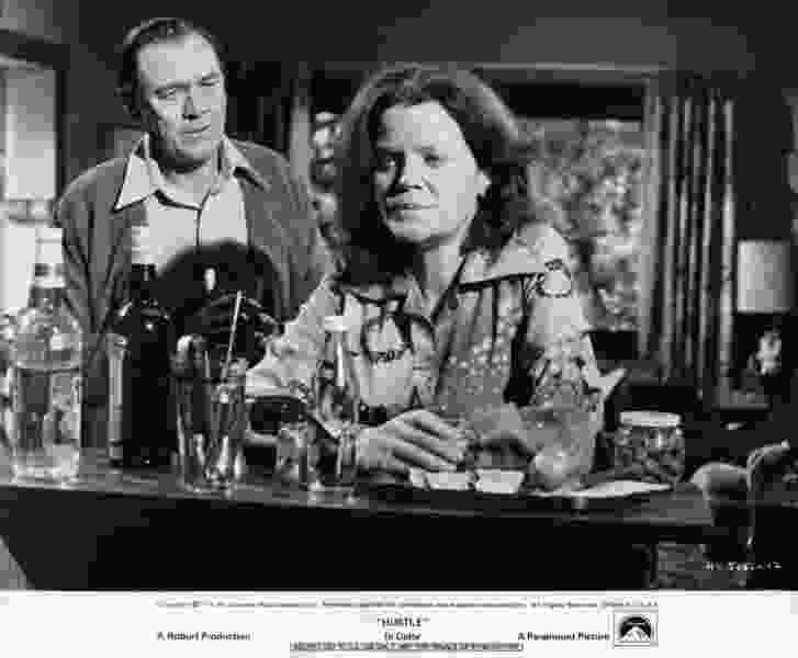 Hustle (1975) Screenshot 5
