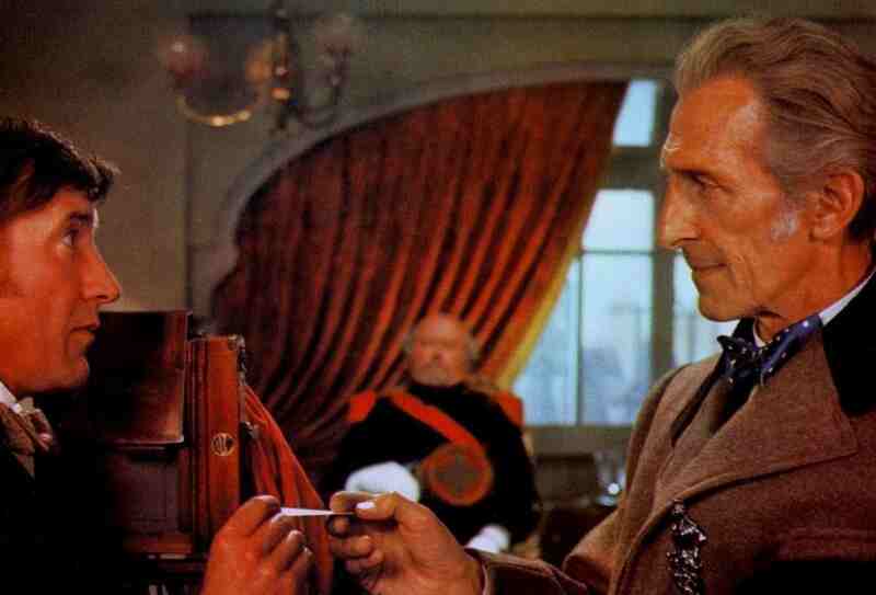 Legend of the Werewolf (1975) Screenshot 3