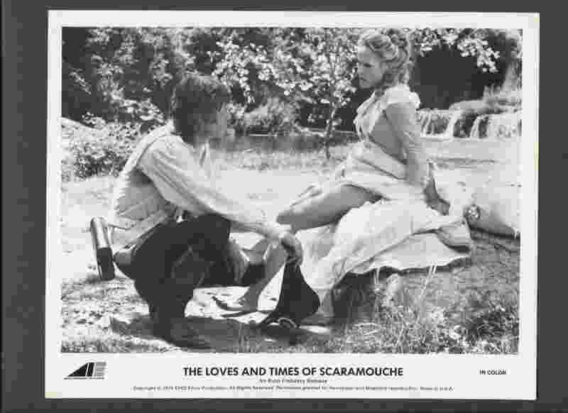 The Loves and Times of Scaramouche (1976) Screenshot 1
