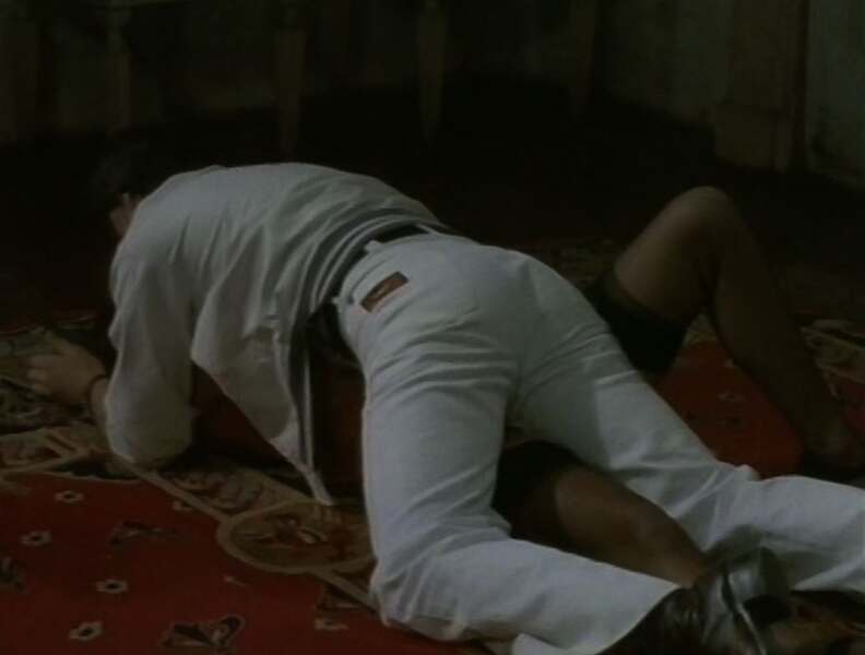 Scandal in the Family (1975) Screenshot 2