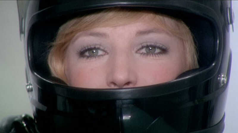 Blonde in Black Leather (1975) Screenshot 1