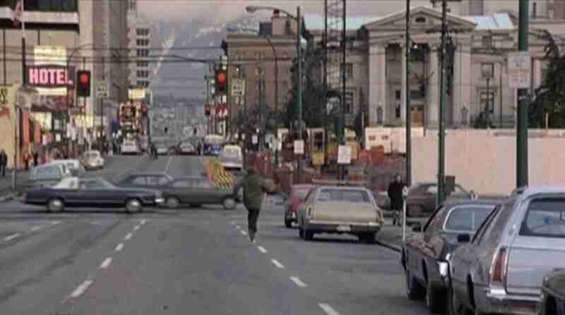 Russian Roulette (1975) Screenshot 1