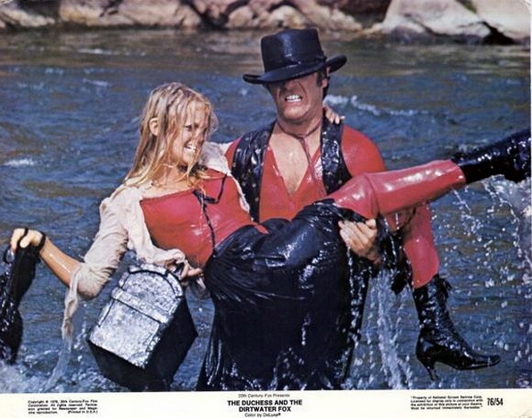 The Duchess and the Dirtwater Fox (1976) Screenshot 4