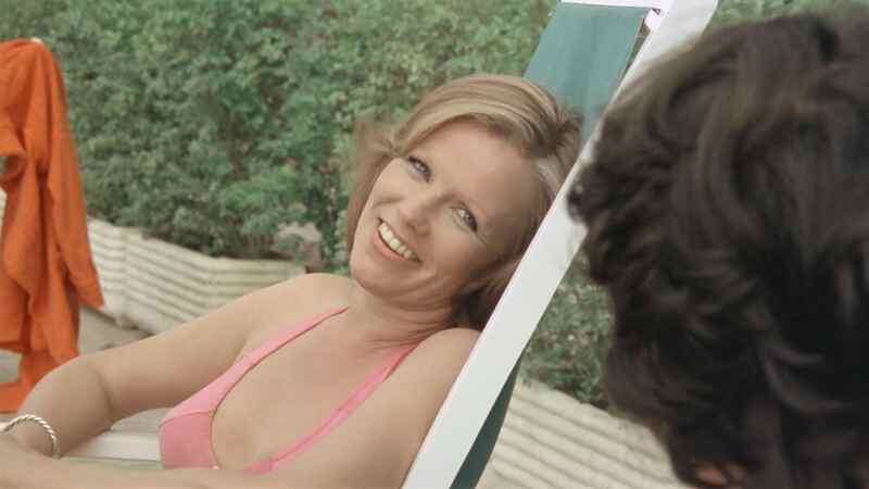 Emanuelle and Francoise (1975) Screenshot 5