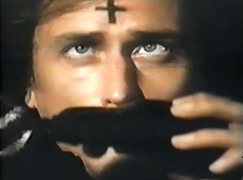 Look What's Happened to Rosemary's Baby (1976) Screenshot 4