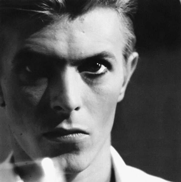 The Man Who Fell to Earth (1976) Screenshot 2
