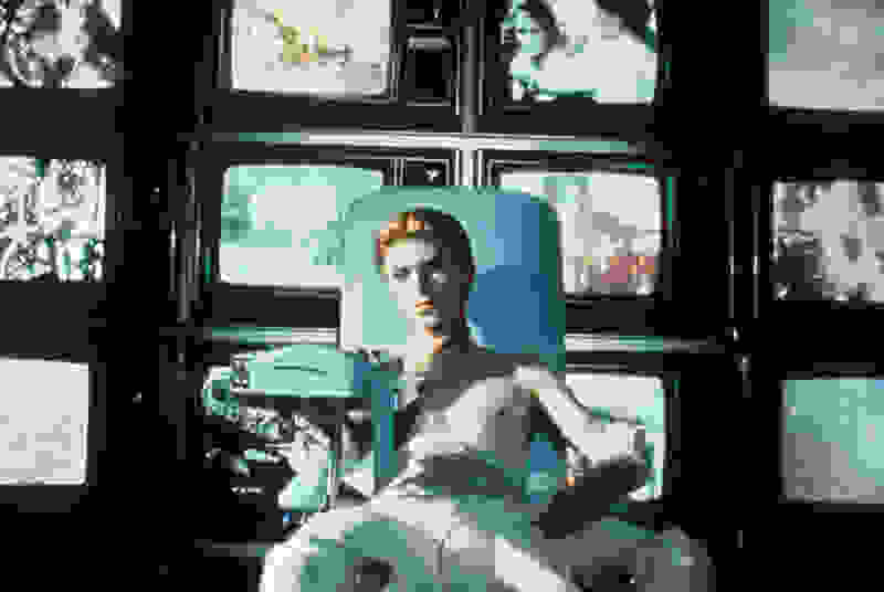 The Man Who Fell to Earth (1976) Screenshot 4