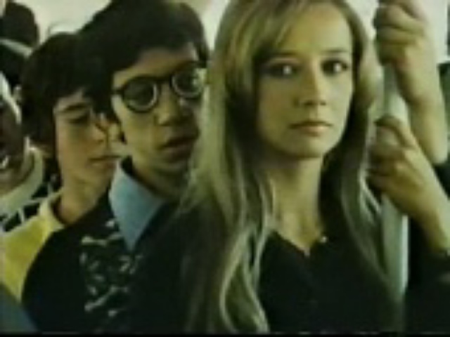 Mi primer pecado (1977) Screenshot 2