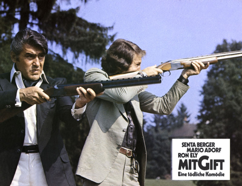 MitGift (1976) Screenshot 2 
