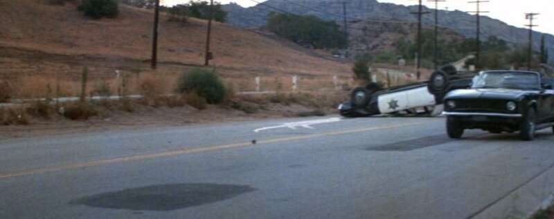 Crash! (1976) Screenshot 1