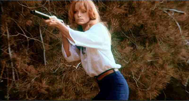The Great Texas Dynamite Chase (1976) Screenshot 1